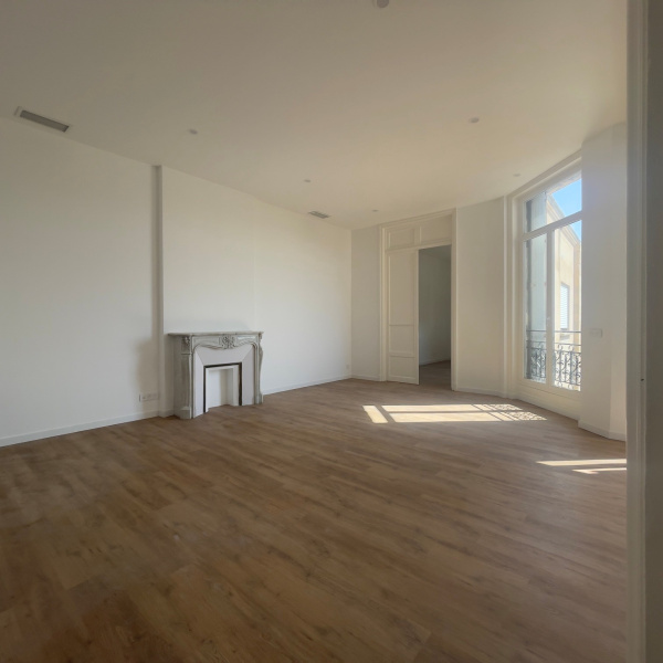 Offres de location Appartement Marseille 13006