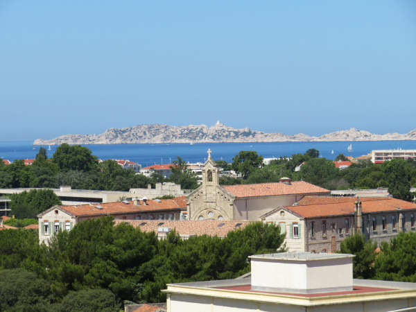 Offres de location Duplex Marseille 13008