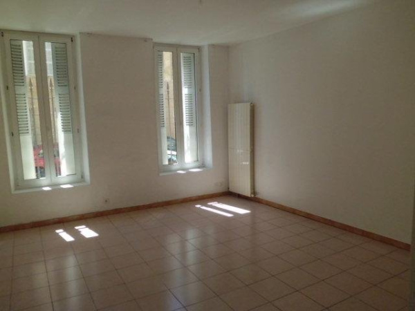 Offres de location Appartement Marseille 13006