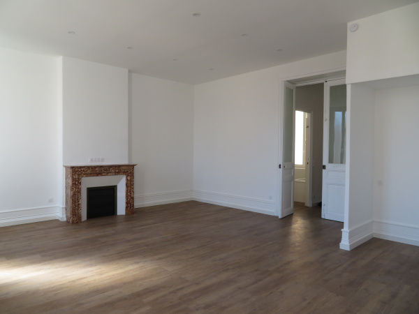 Offres de location Appartement Marseille 13006