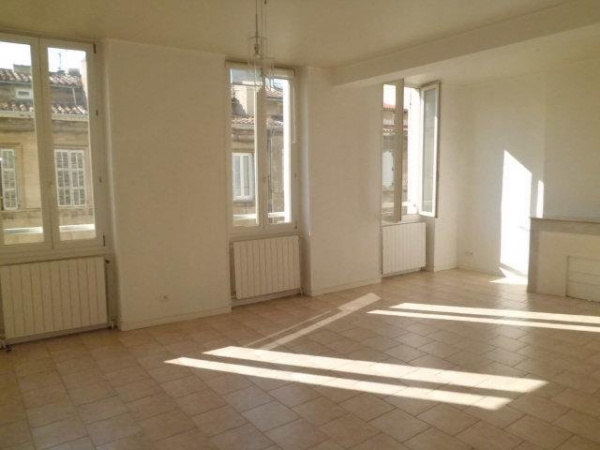 Offres de location Appartement Marseille 13006